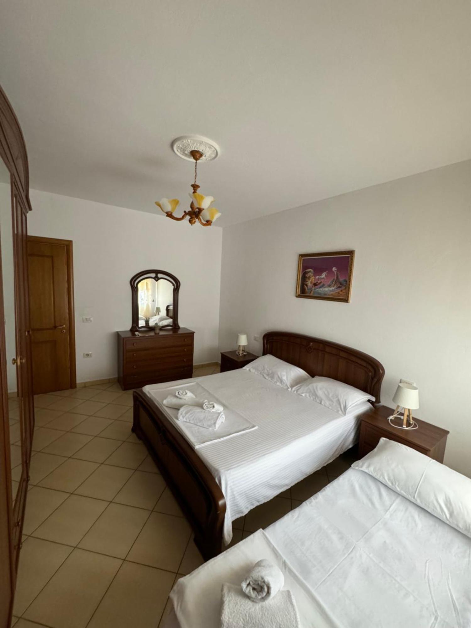 Blehami_Entire_Apartment Berat Luaran gambar
